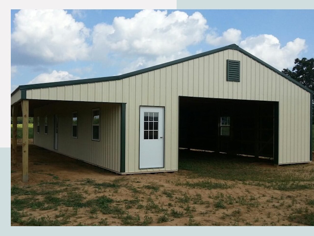 Строительство конюшен в Магадане