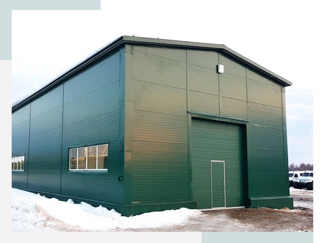 Двускатные ангары в Магадане